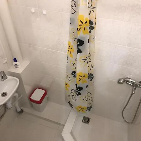 Den On Rynok Square Apartment
